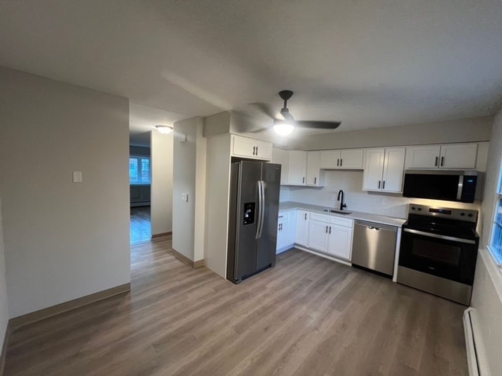 Photo of 79 Beths Avenue #APT 100, Bristol, CT 06010 (MLS # 24138806)