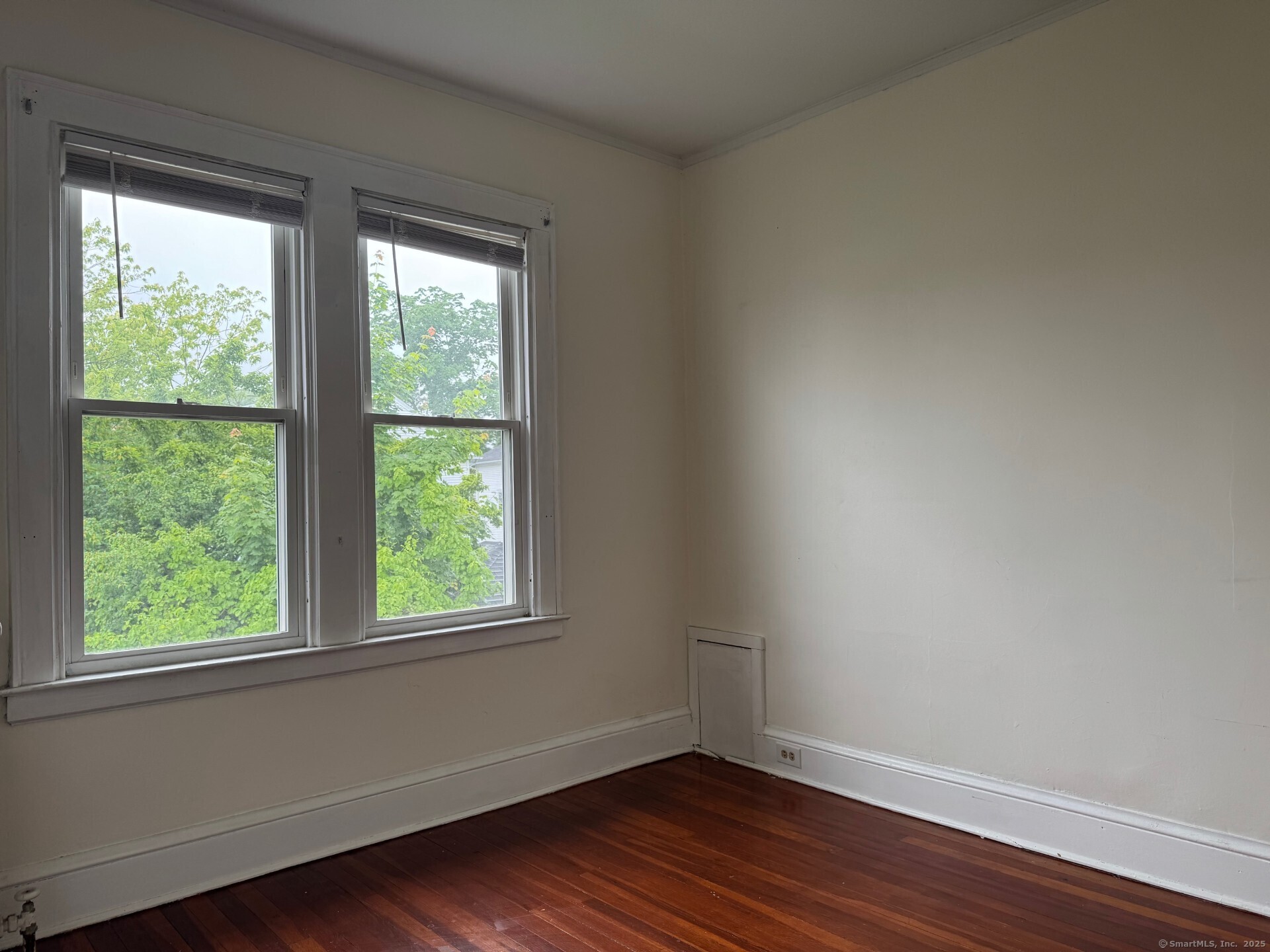 West Hartford, Connecticut 06119, United States, 2 Bedrooms Bedrooms, ,1 BathroomBathrooms,Residential,Active,143773