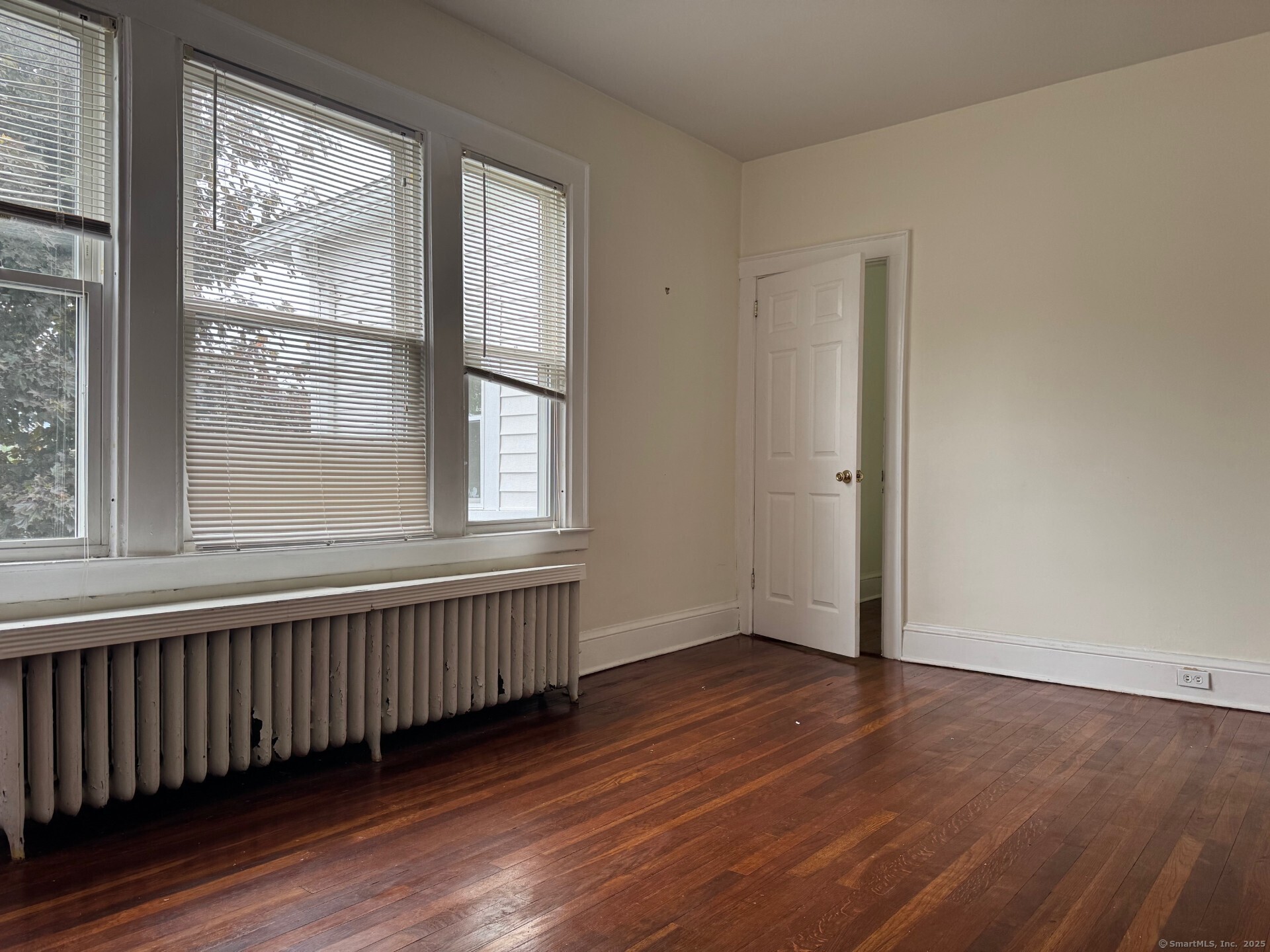 West Hartford, Connecticut 06119, United States, 2 Bedrooms Bedrooms, ,1 BathroomBathrooms,Residential,Active,143773