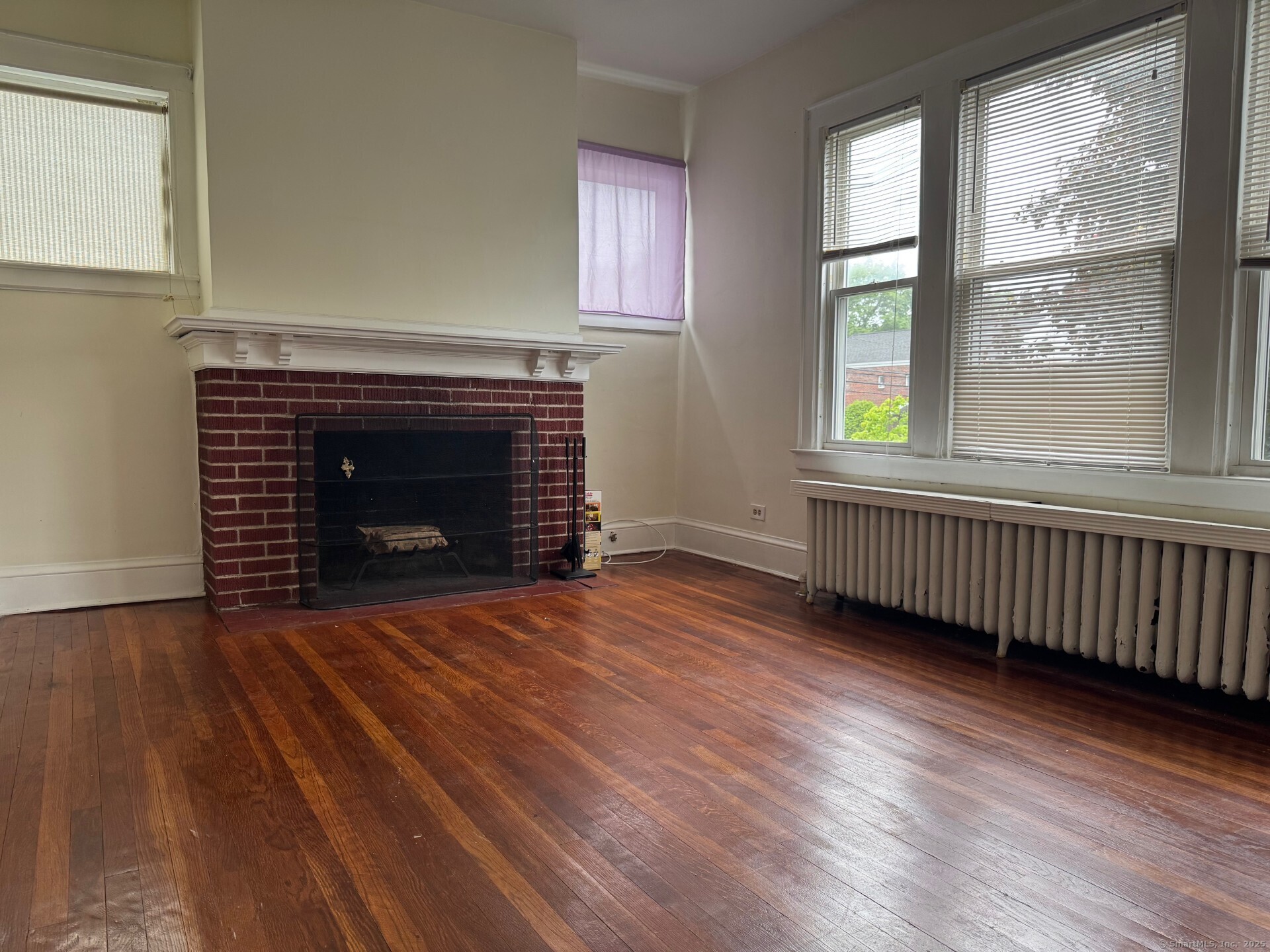 West Hartford, Connecticut 06119, United States, 2 Bedrooms Bedrooms, ,1 BathroomBathrooms,Residential,Active,143773