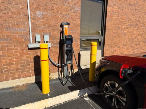 Tiny photo for 465 Silas Deane Highway #Second Floor, Wethersfield, CT 06109 (MLS # 24148417)