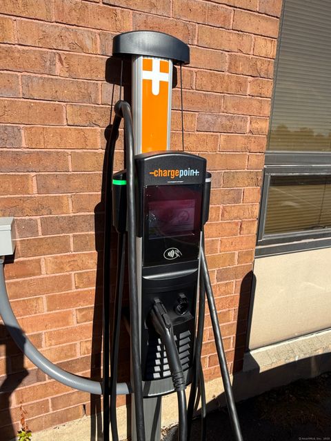 Tiny photo for 465 Silas Deane Highway #Second Floor, Wethersfield, CT 06109 (MLS # 24148417)