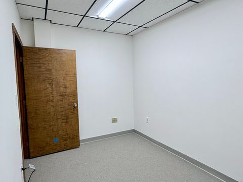 Tiny photo for 465 Silas Deane Highway #Second Floor, Wethersfield, CT 06109 (MLS # 24148417)