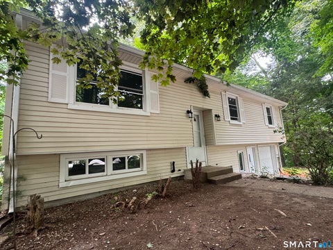 Homes For Sale - 6 Elaine Street<br/> Bozrah, CT 06334