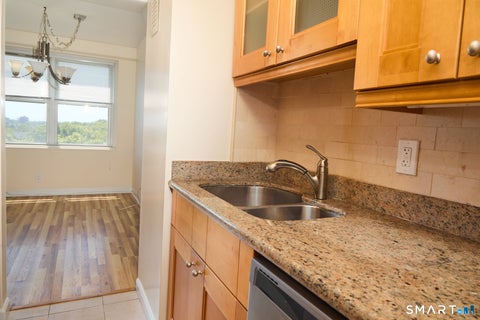Tiny photo for 2625 Park Avenue #7S, Bridgeport, CT 06604 (MLS # 24185128)