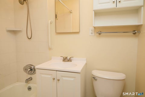 Tiny photo for 2625 Park Avenue #7S, Bridgeport, CT 06604 (MLS # 24185128)