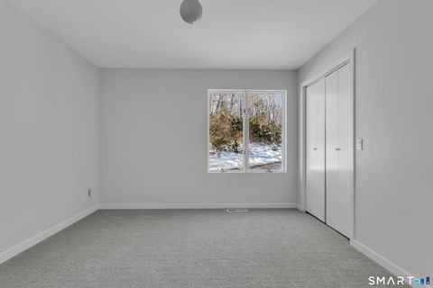 Tiny photo for 603 Lake Drive, Guilford, CT 06437 (MLS # 24153212)