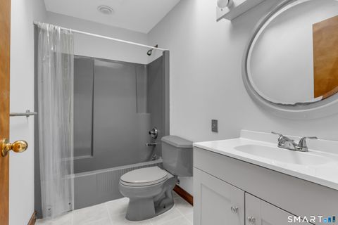 Tiny photo for 603 Lake Drive, Guilford, CT 06437 (MLS # 24153212)