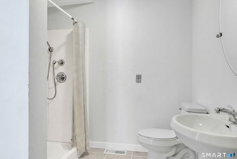 Tiny photo for 603 Lake Drive, Guilford, CT 06437 (MLS # 24153212)