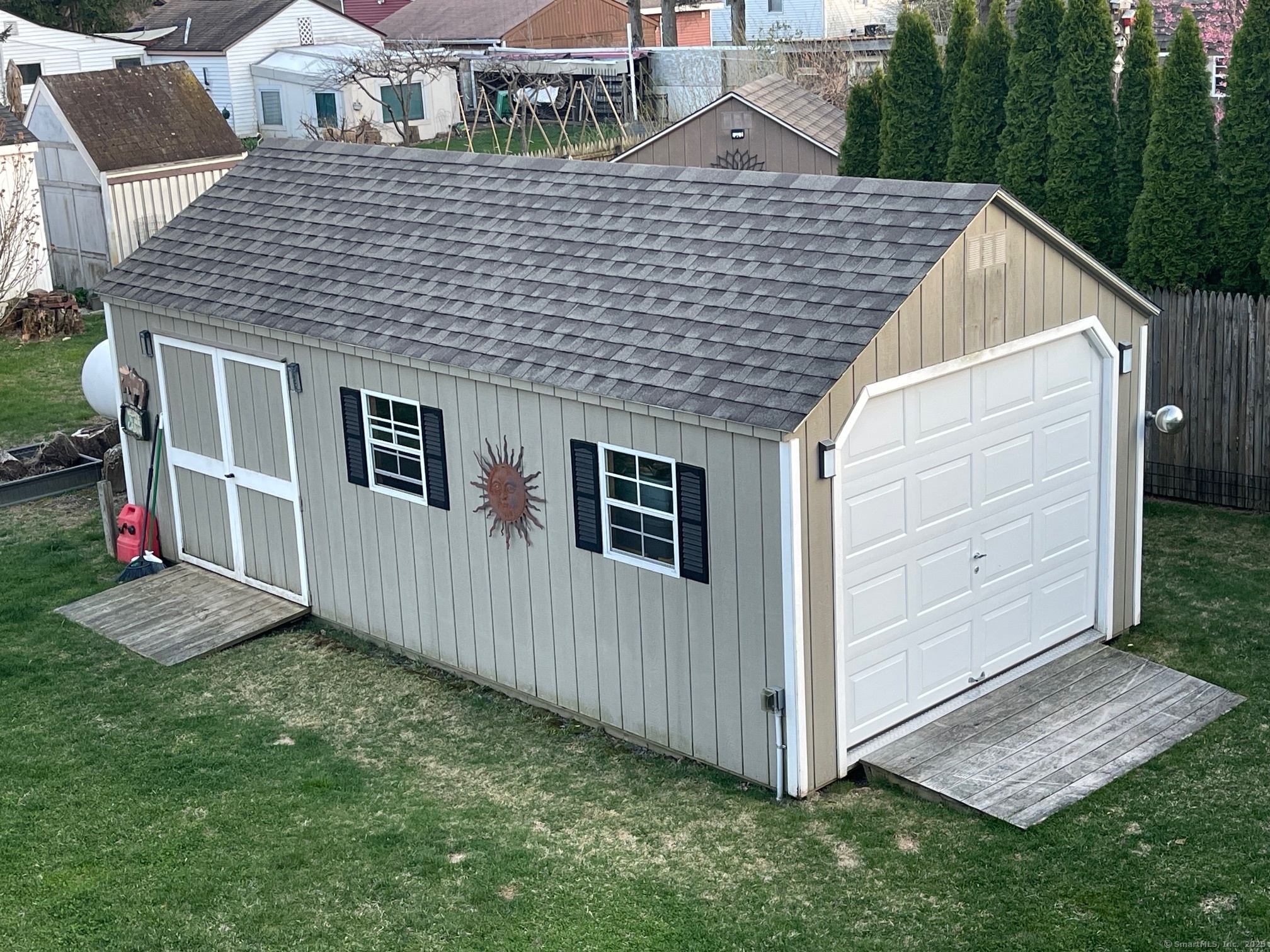 16 Catherine Drive, Wolcott, Connecticut image 24
