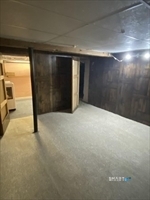 212 Feeding Hills Road Road