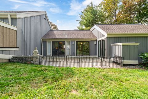Tiny photo for 966 Heritage Village #A, Southbury, CT 06488 (MLS # 24130575)