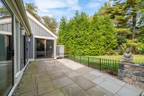 Tiny photo for 966 Heritage Village #A, Southbury, CT 06488 (MLS # 24130575)