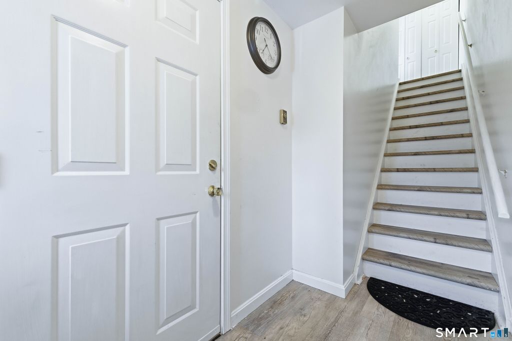 Photo of 310 Boston Post Road #76, Waterford, CT 06385 (MLS # 24147081)