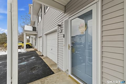 Tiny photo for 310 Boston Post Road #76, Waterford, CT 06385 (MLS # 24147081)