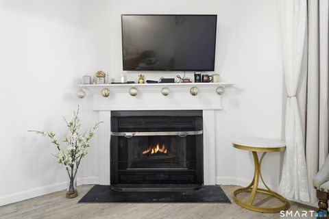 Tiny photo for 310 Boston Post Road #76, Waterford, CT 06385 (MLS # 24147081)