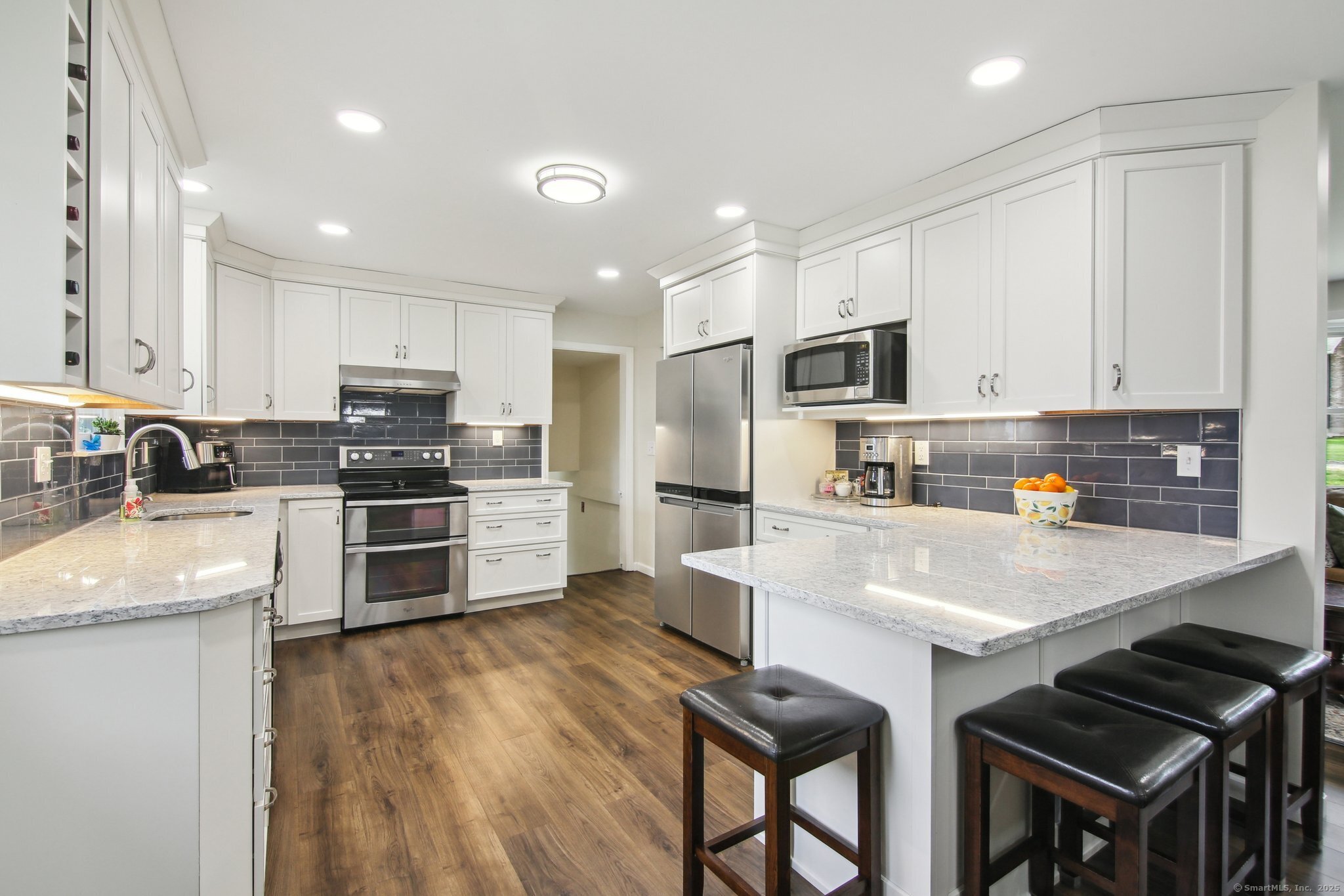 105 Wedgewood Drive, Watertown, Connecticut image 8