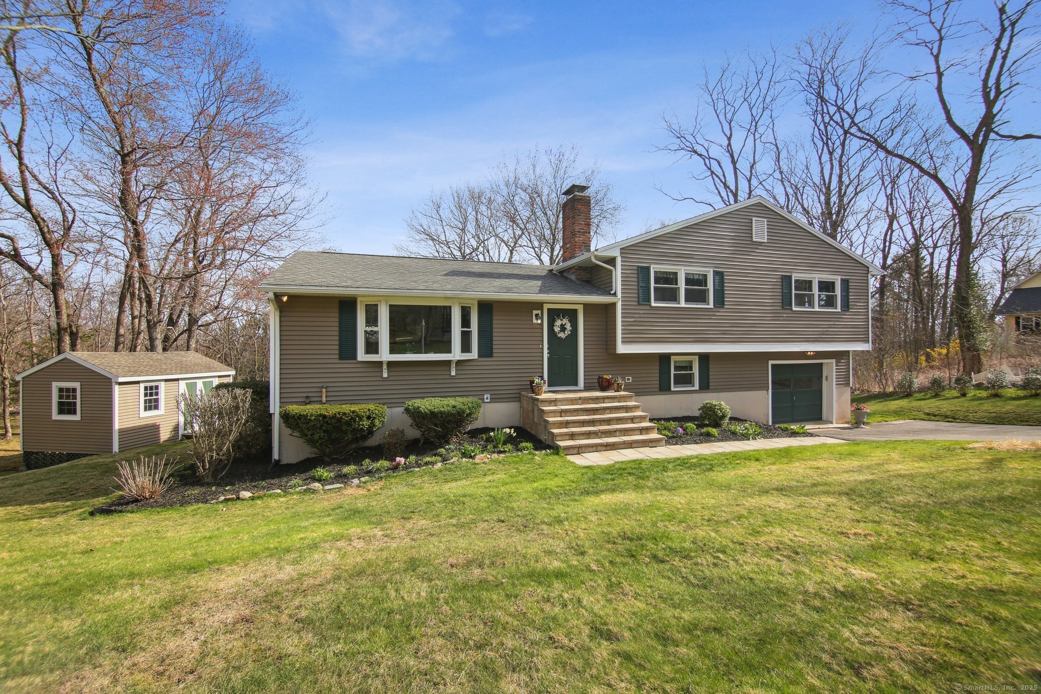105 Wedgewood Drive, Watertown, Connecticut image 24