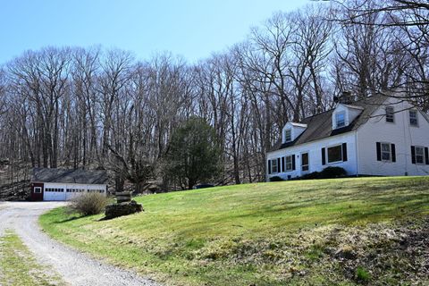 940 North Park Avenue Easton CT 06612