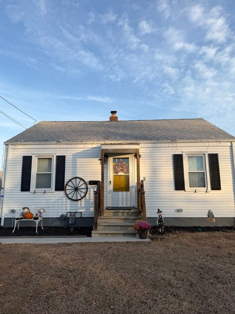 34 Millbrook Drive East Hartford CT 06118