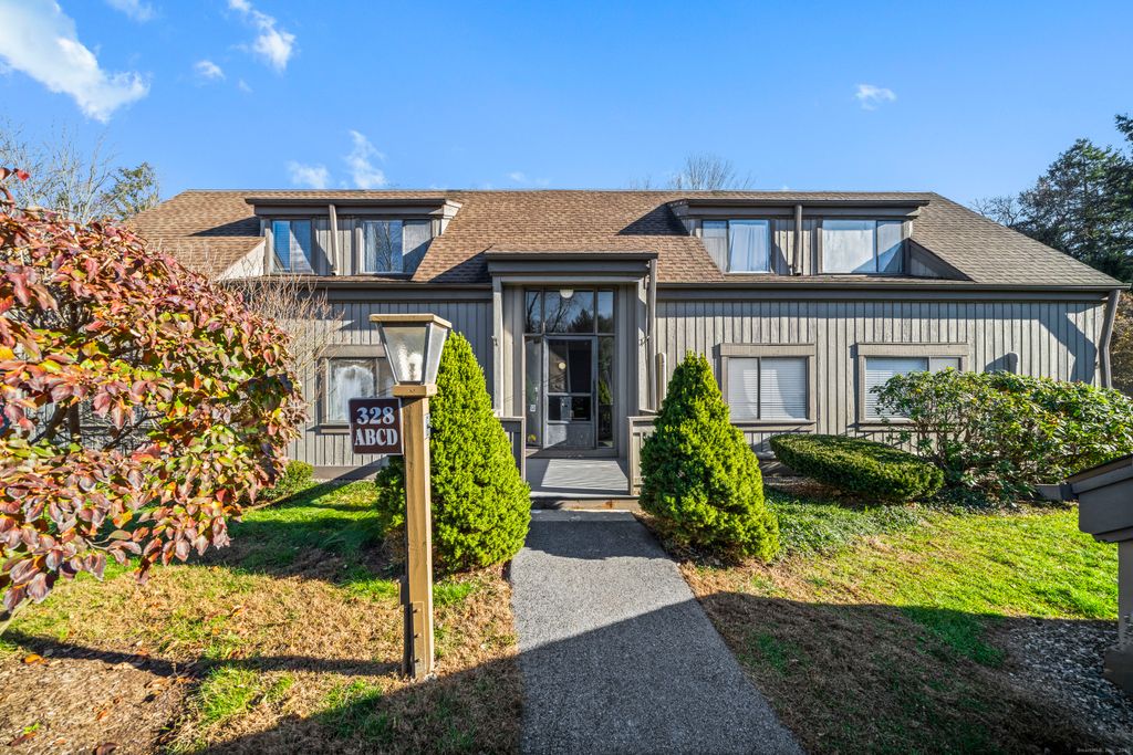 Photo of 328 Heritage Village #A, Southbury, CT 06488 (MLS # 24141769)