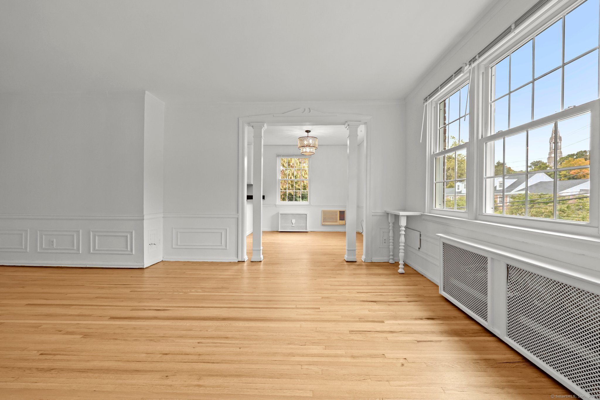 Greenwich, Connecticut 06830, United States, 2 Bedrooms Bedrooms, ,1 BathroomBathrooms,Residential,Pending,39082