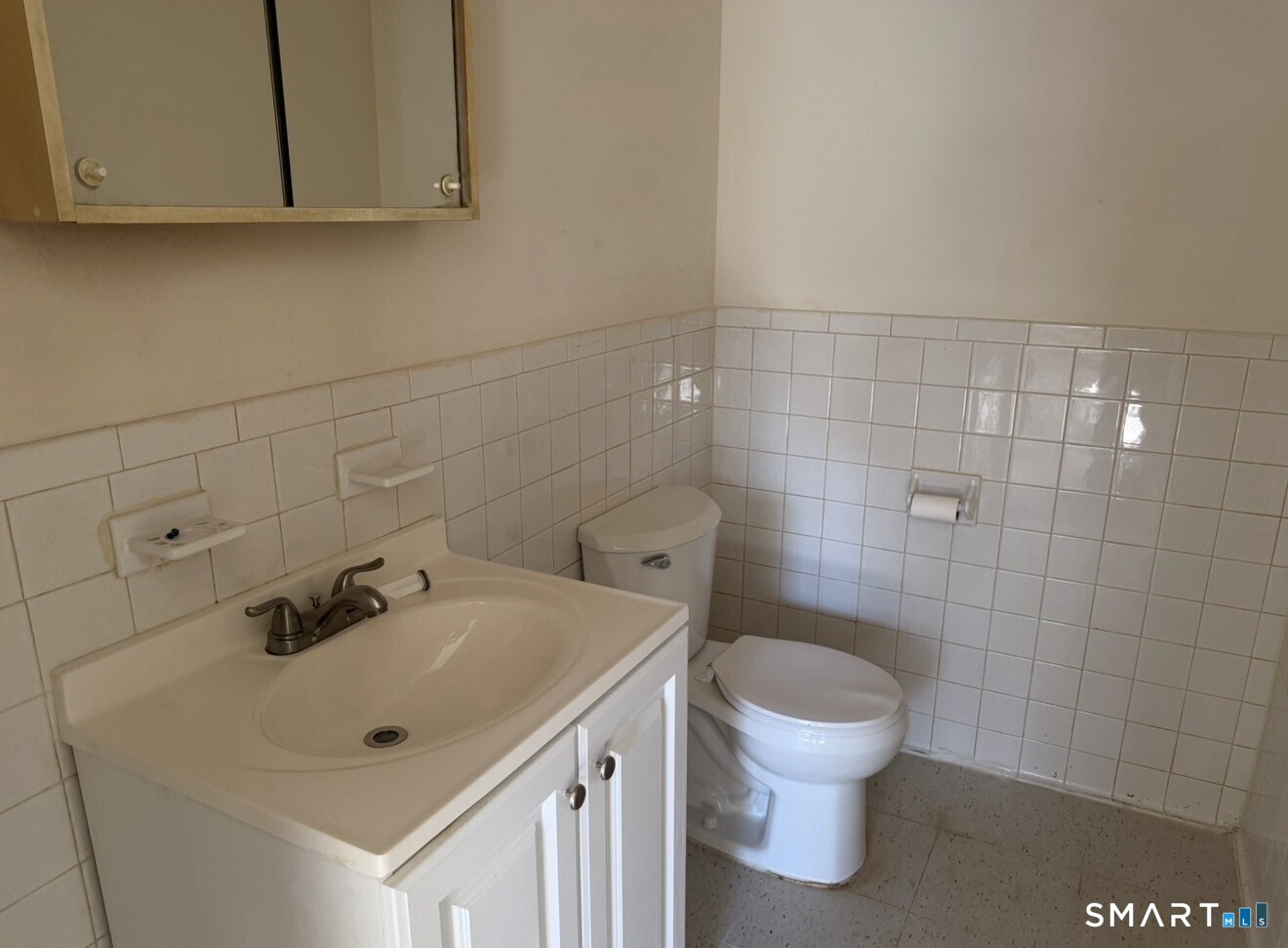 308 Meadowside Road 305