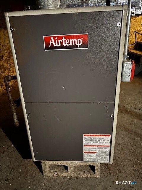 Tiny photo for 347 Iranistan Avenue, Bridgeport, CT 06604 (MLS # 24168457)