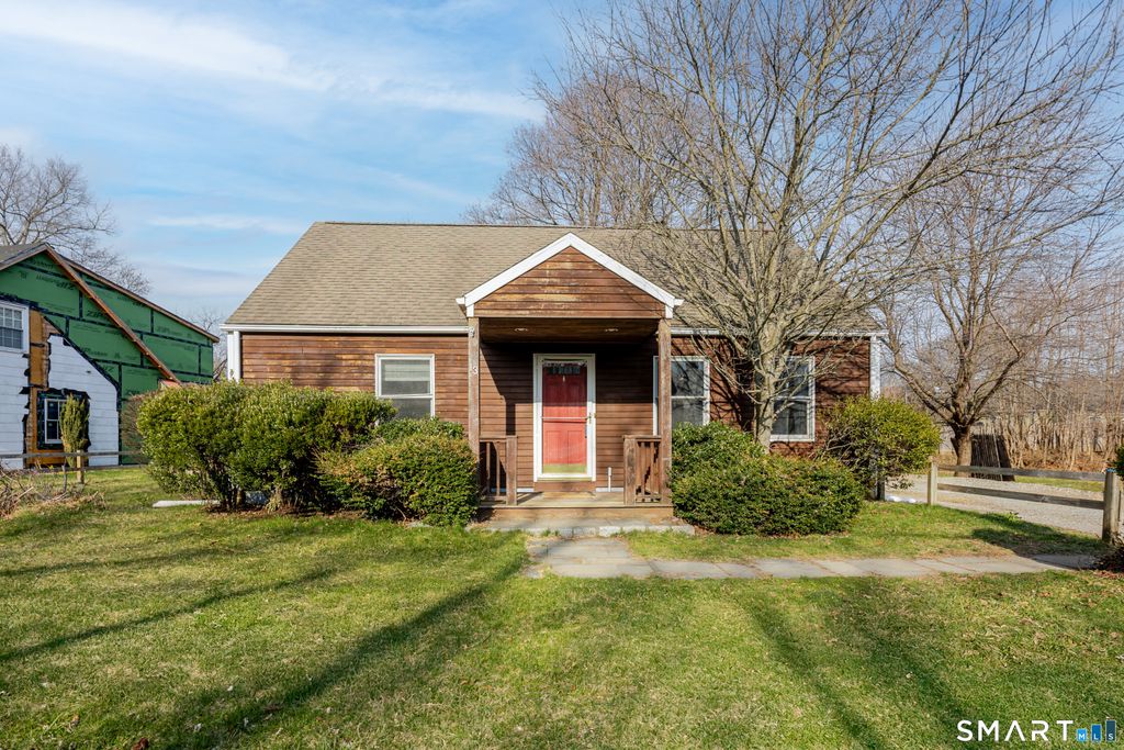 Photo of 13 Fairchild Drive, Bethel, CT 06801 (MLS # 24164041)