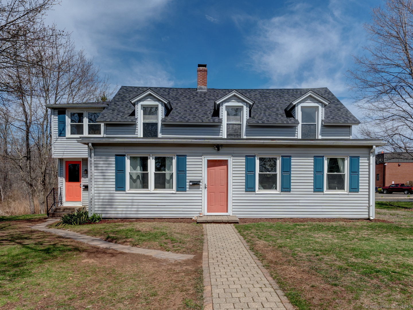 Rental Property at N Main Street 2nd Flr, Southington, Connecticut - Bedrooms: 2 
Bathrooms: 1 
Rooms: 4  - $1,700 MO.