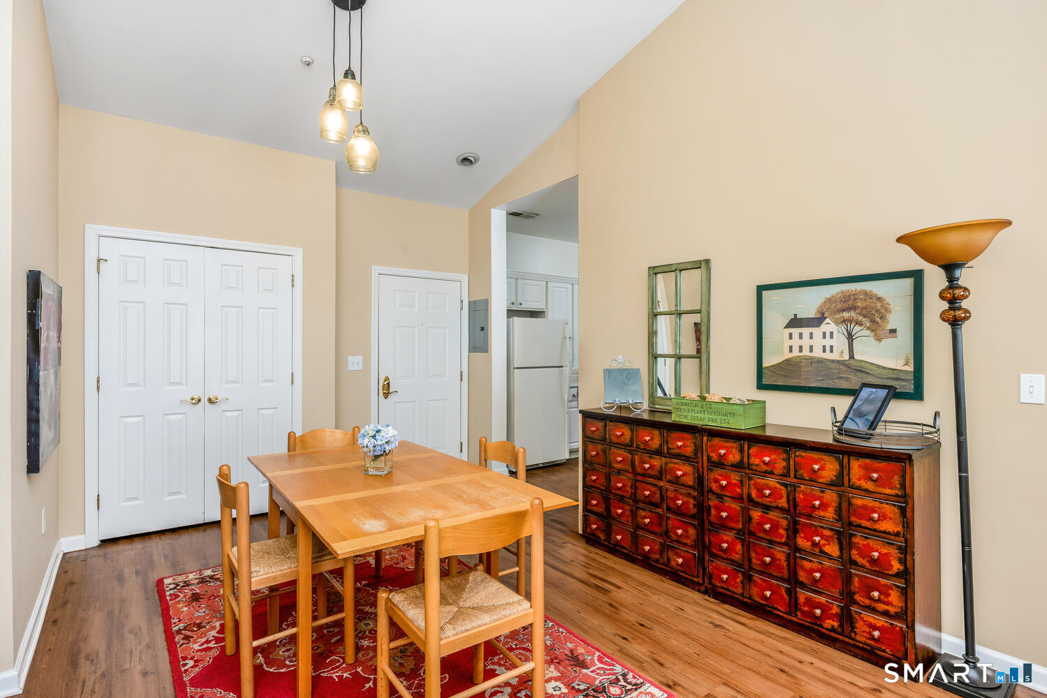 105 Richards Avenue 1502