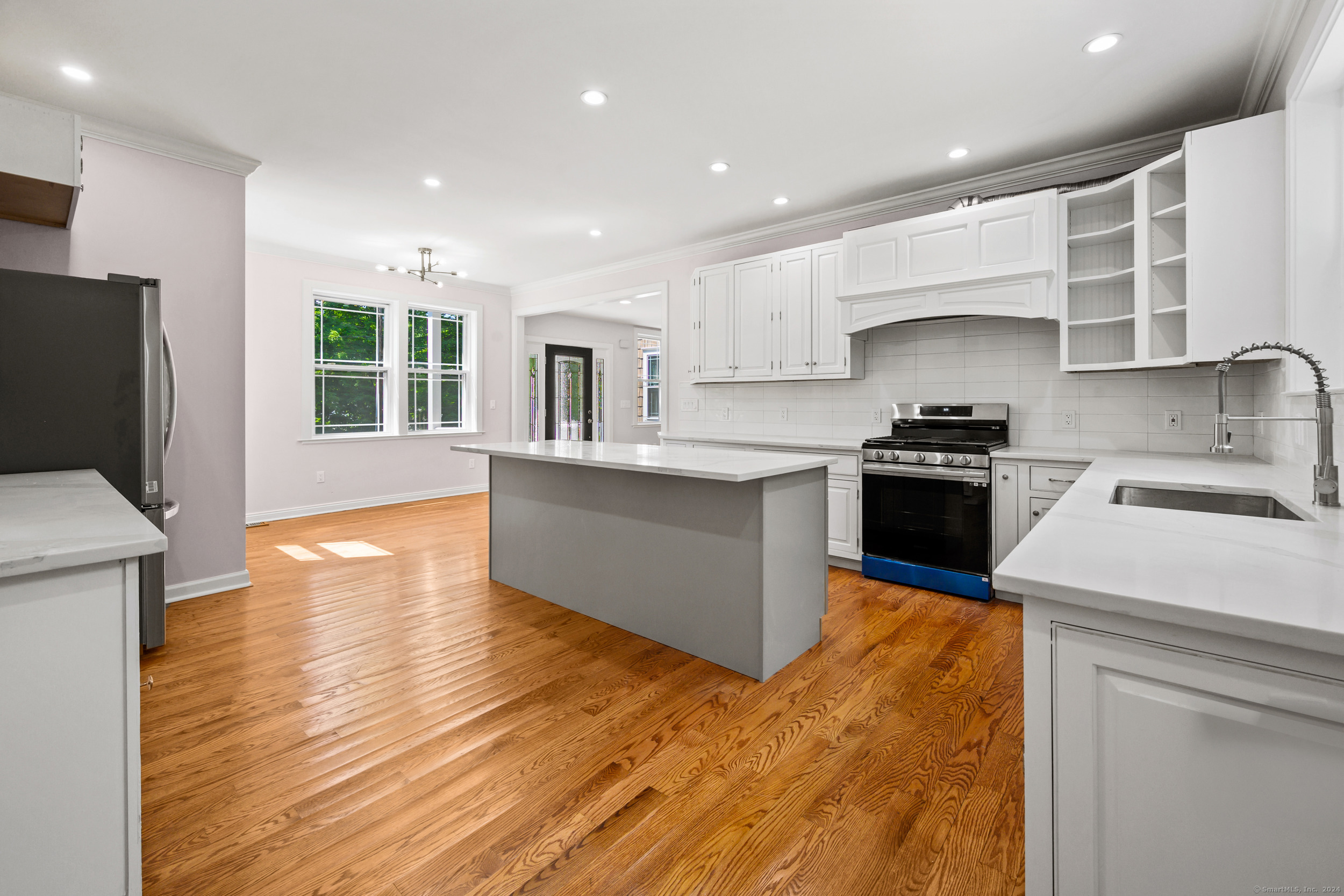 Photo 2 of 40 of 308 Old Zoar Road house