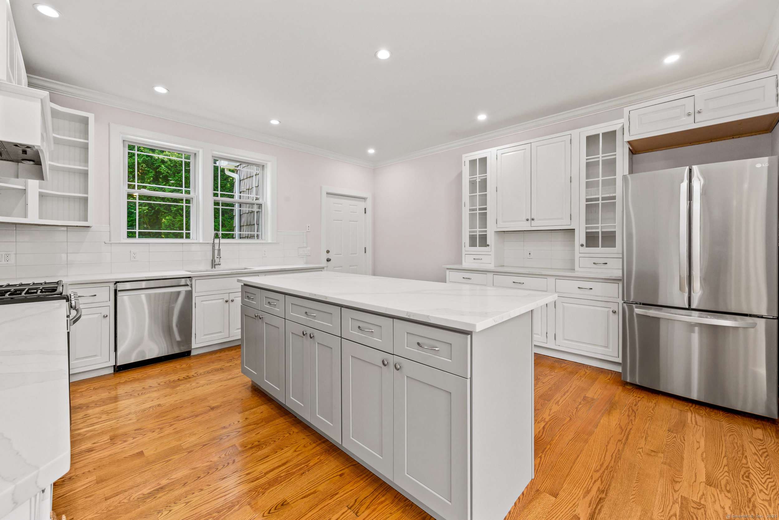 Photo 4 of 40 of 308 Old Zoar Road house