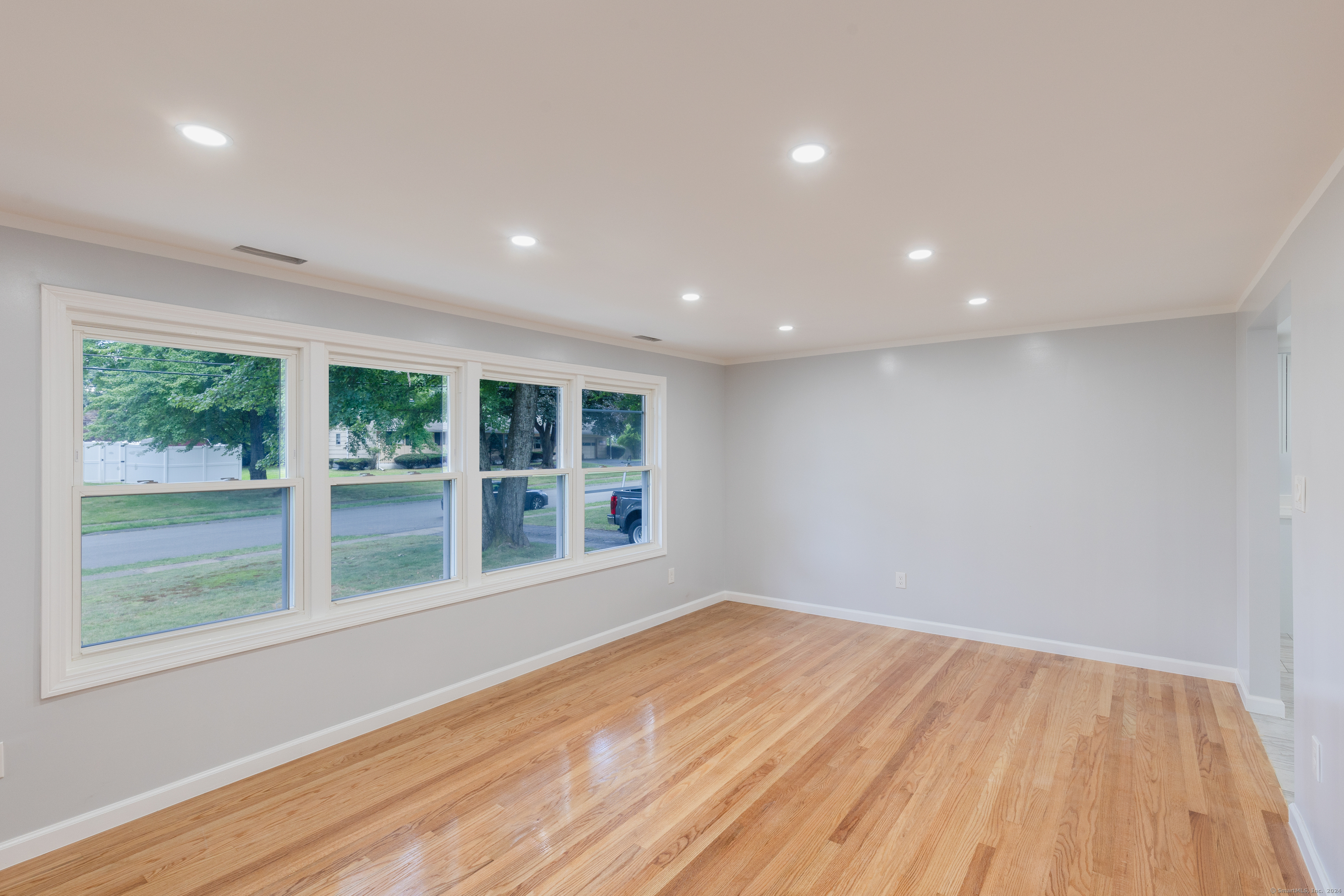 89 Brentmoor Road, East Hartford, Connecticut image 3