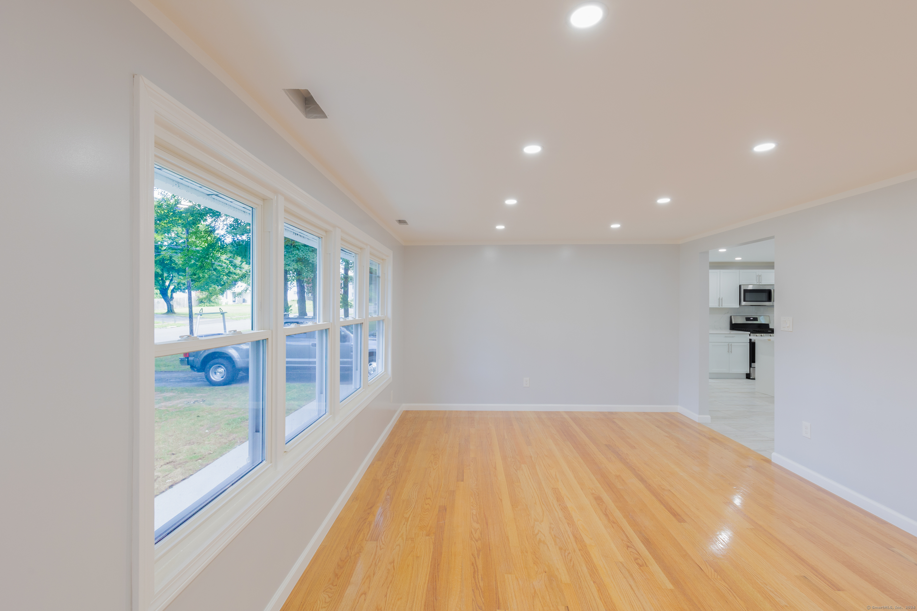 89 Brentmoor Road, East Hartford, Connecticut image 4