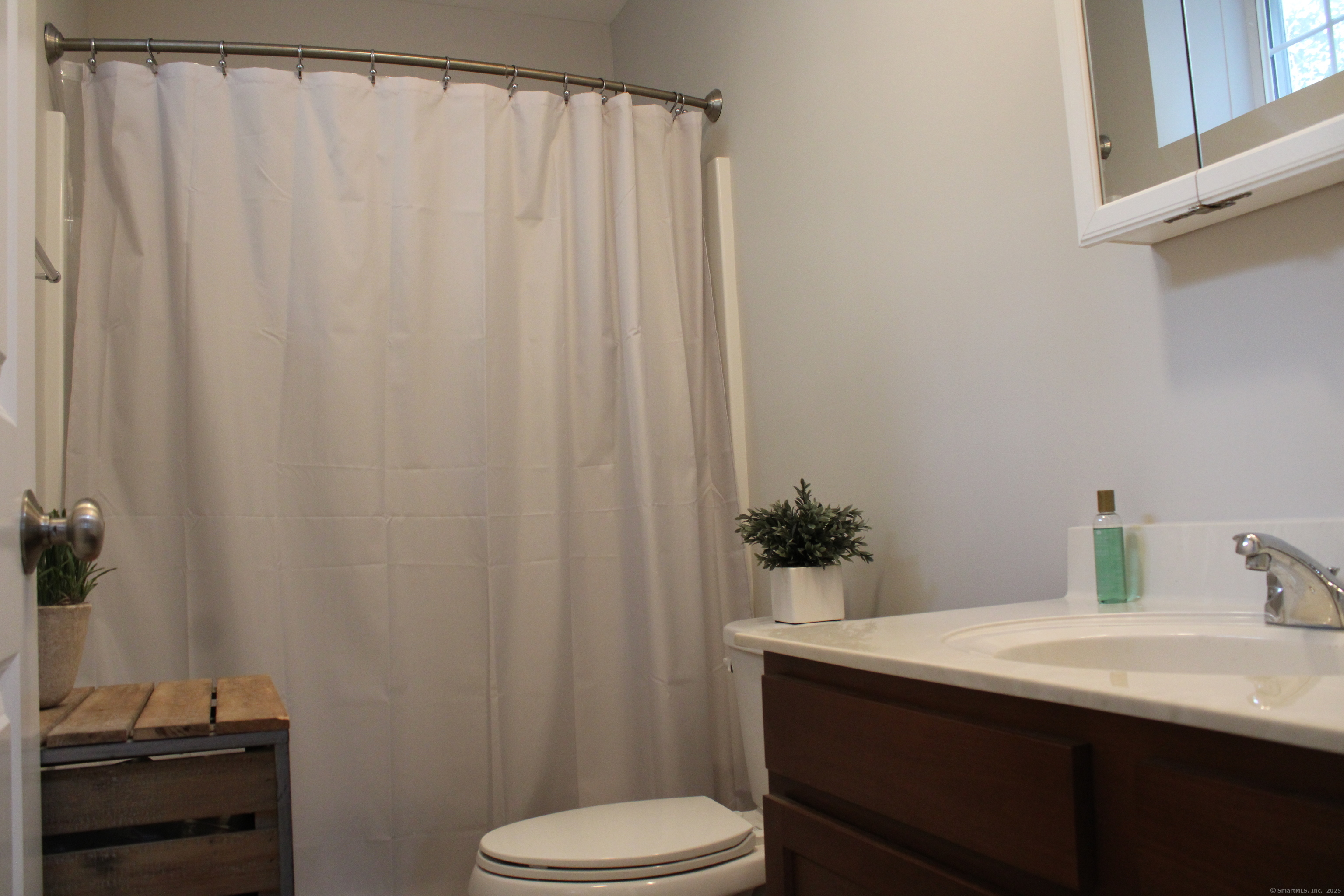 116 Milton Avenue, West Haven, Connecticut image 32