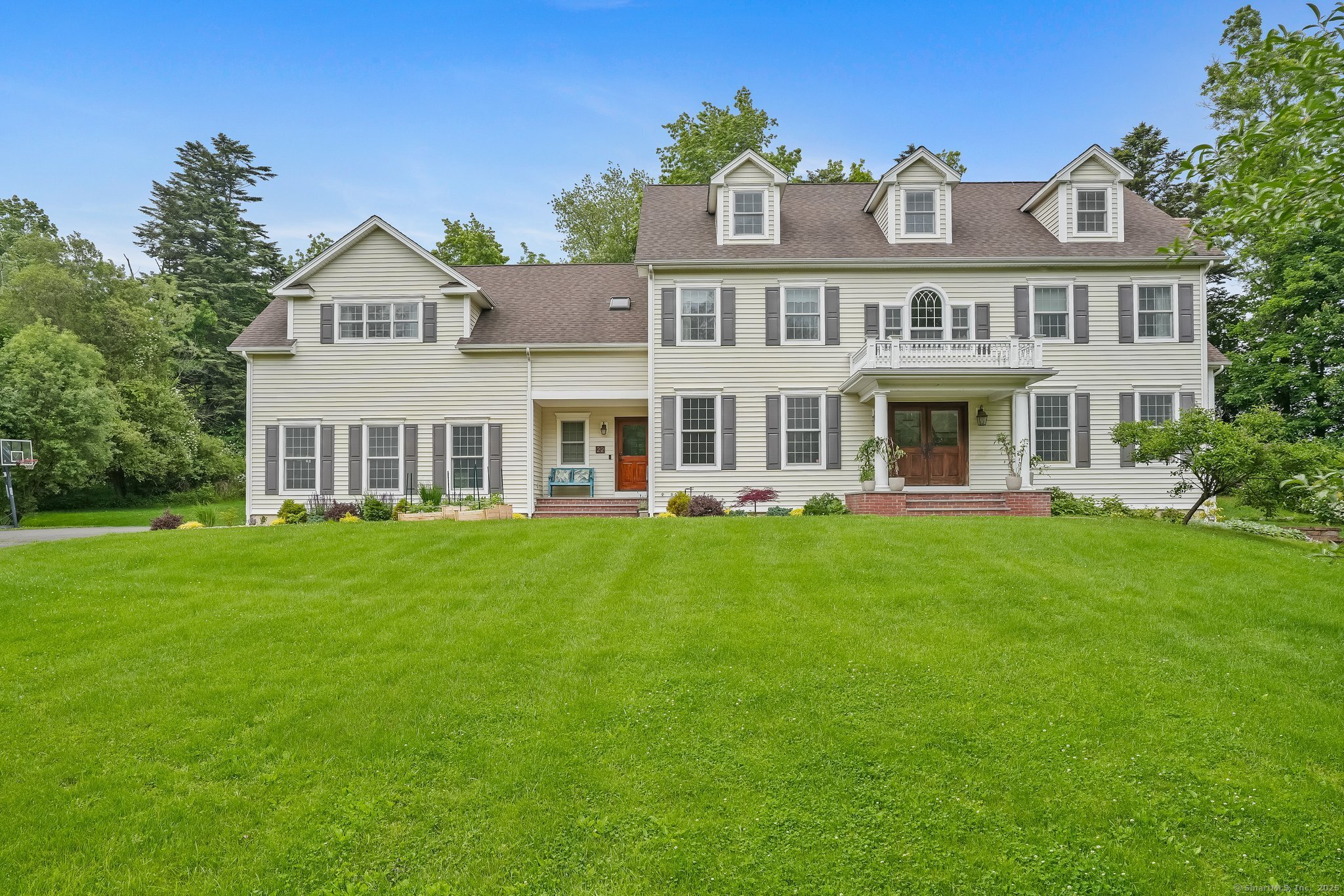 Property for Sale at Woodbine Road, Woodbridge, Connecticut - Bedrooms: 4 
Bathrooms: 5 
Rooms: 10  - $1,100,000