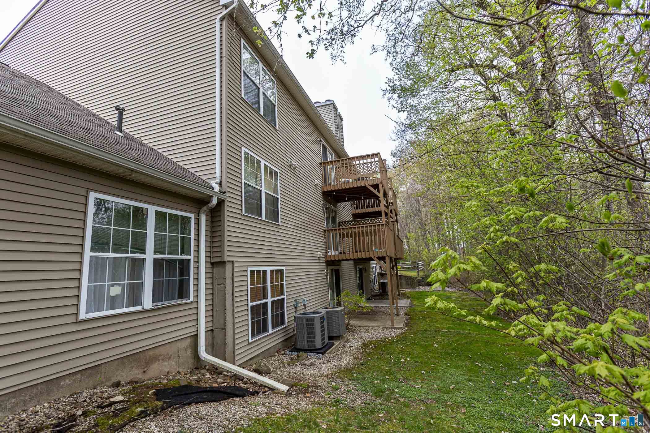 704 Highpoint Drive 704