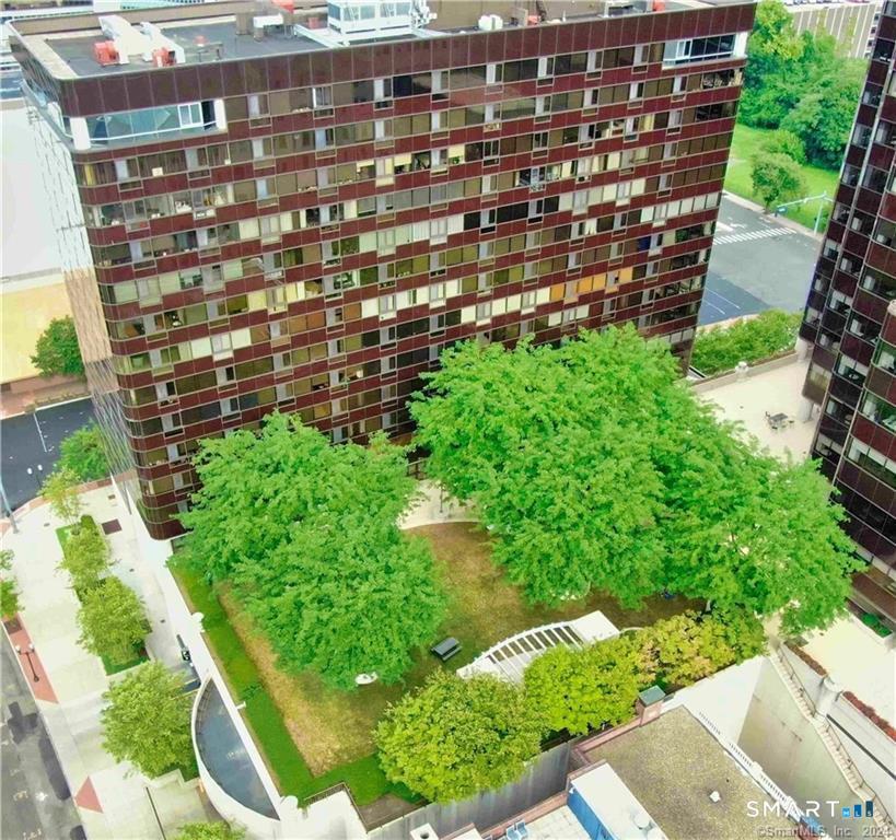 127 Greyrock Place 1208