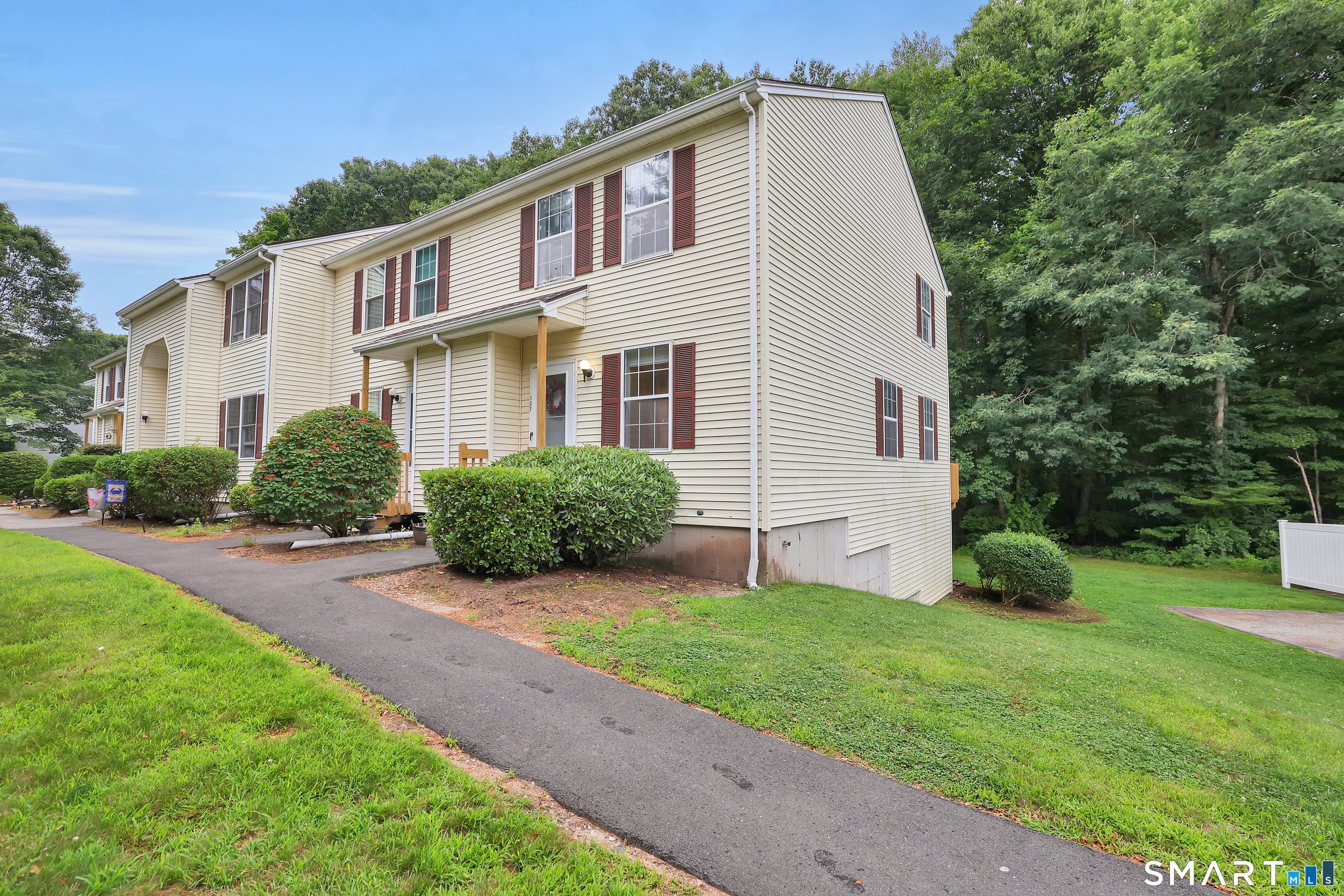 745 Merrow Road 107