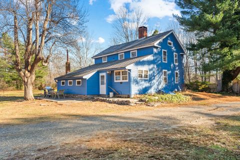 A home in Killingworth