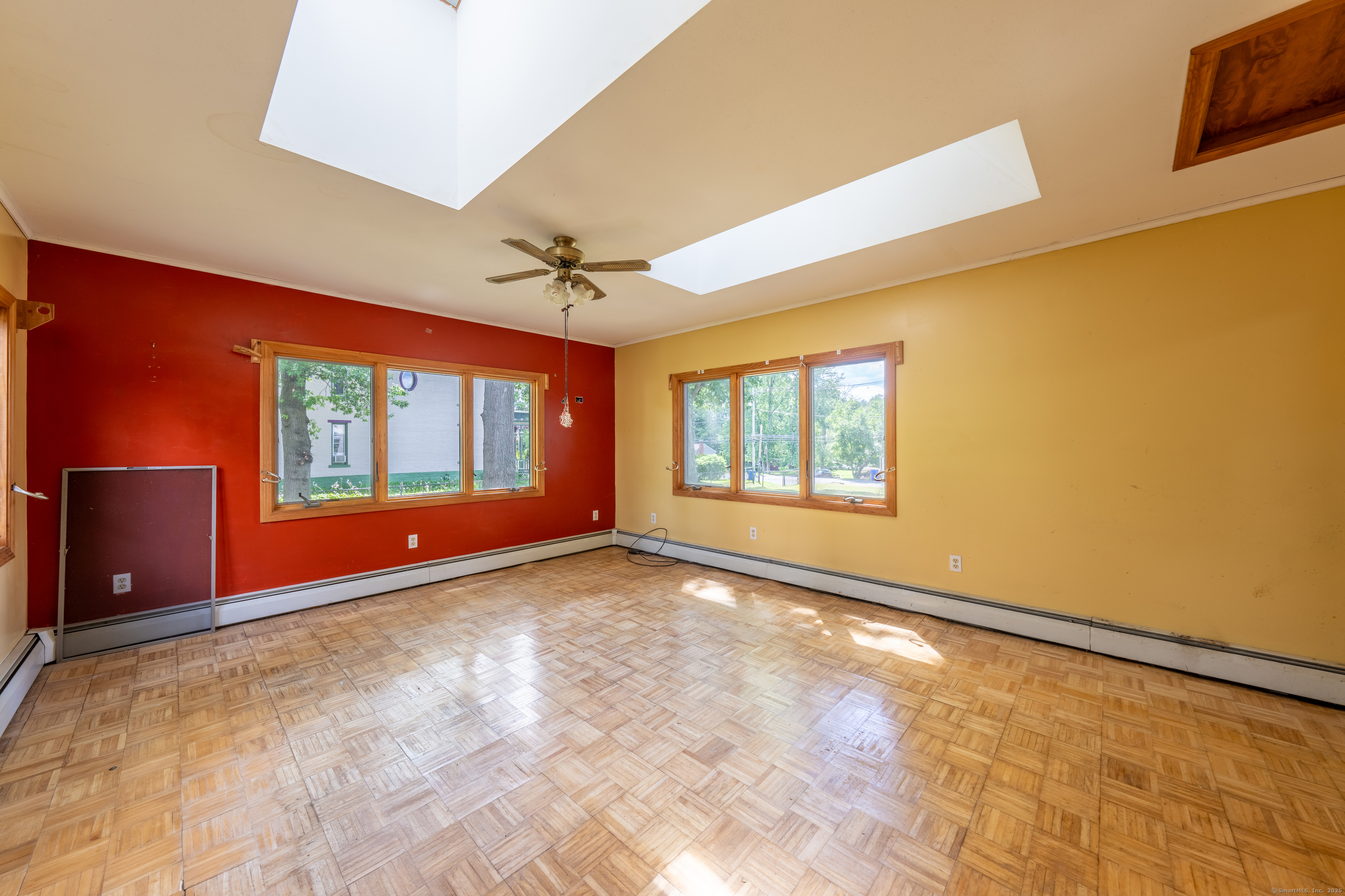 74 Willard Avenue