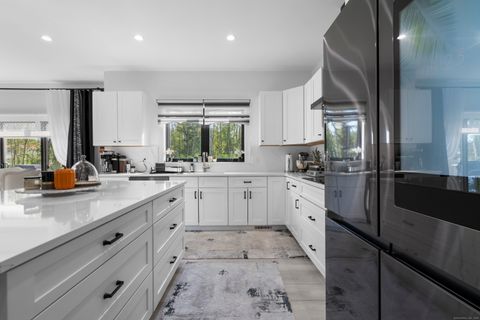 Tiny photo for 6 Vinnie Drive, Wethersfield, CT 06109 (MLS # 24143657)