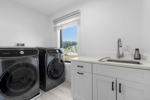 Tiny photo for 6 Vinnie Drive, Wethersfield, CT 06109 (MLS # 24143657)