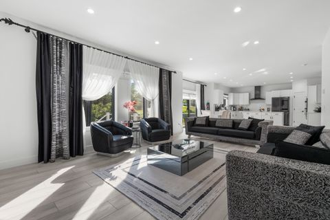 Tiny photo for 6 Vinnie Drive, Wethersfield, CT 06109 (MLS # 24143657)