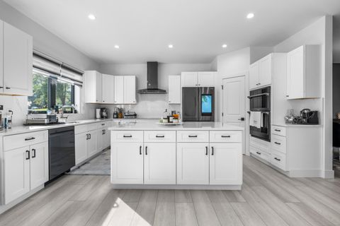 Tiny photo for 6 Vinnie Drive, Wethersfield, CT 06109 (MLS # 24143657)