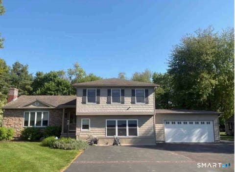 Homes For Sale - 23 Welch Road<br/> New Haven County, North Haven, CT 06473