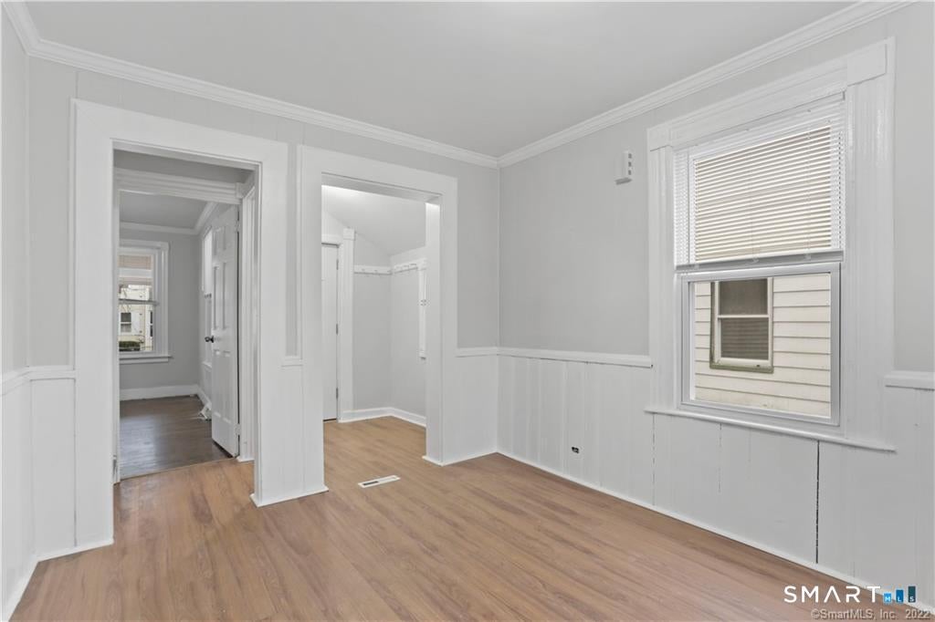 393 Huntington Street
