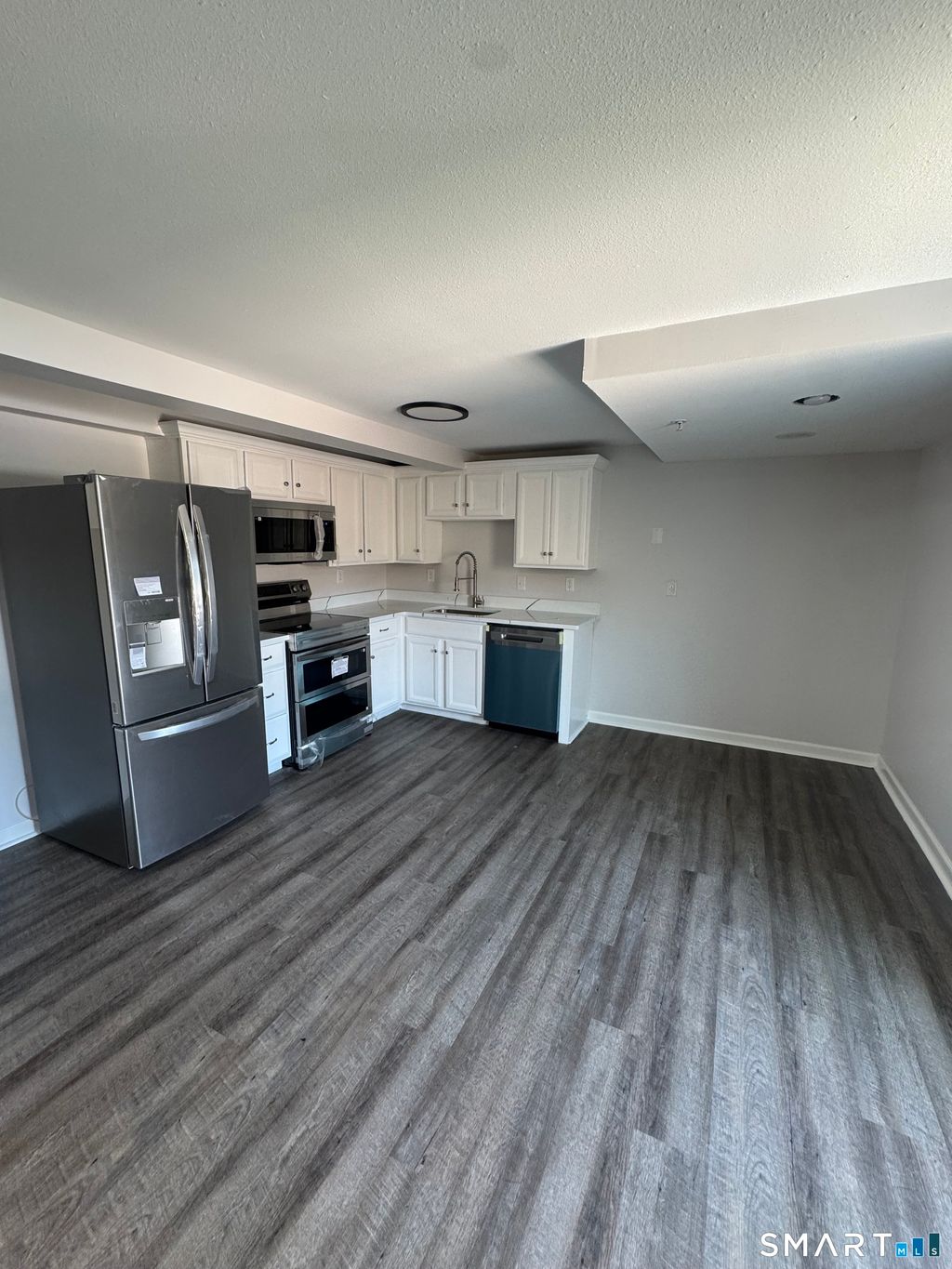 Photo of 34 Pleasant Street #6, Plainfield, CT 06374 (MLS # 24153338)