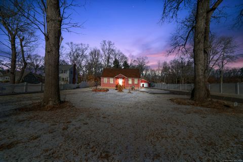 A home in Windsor Locks